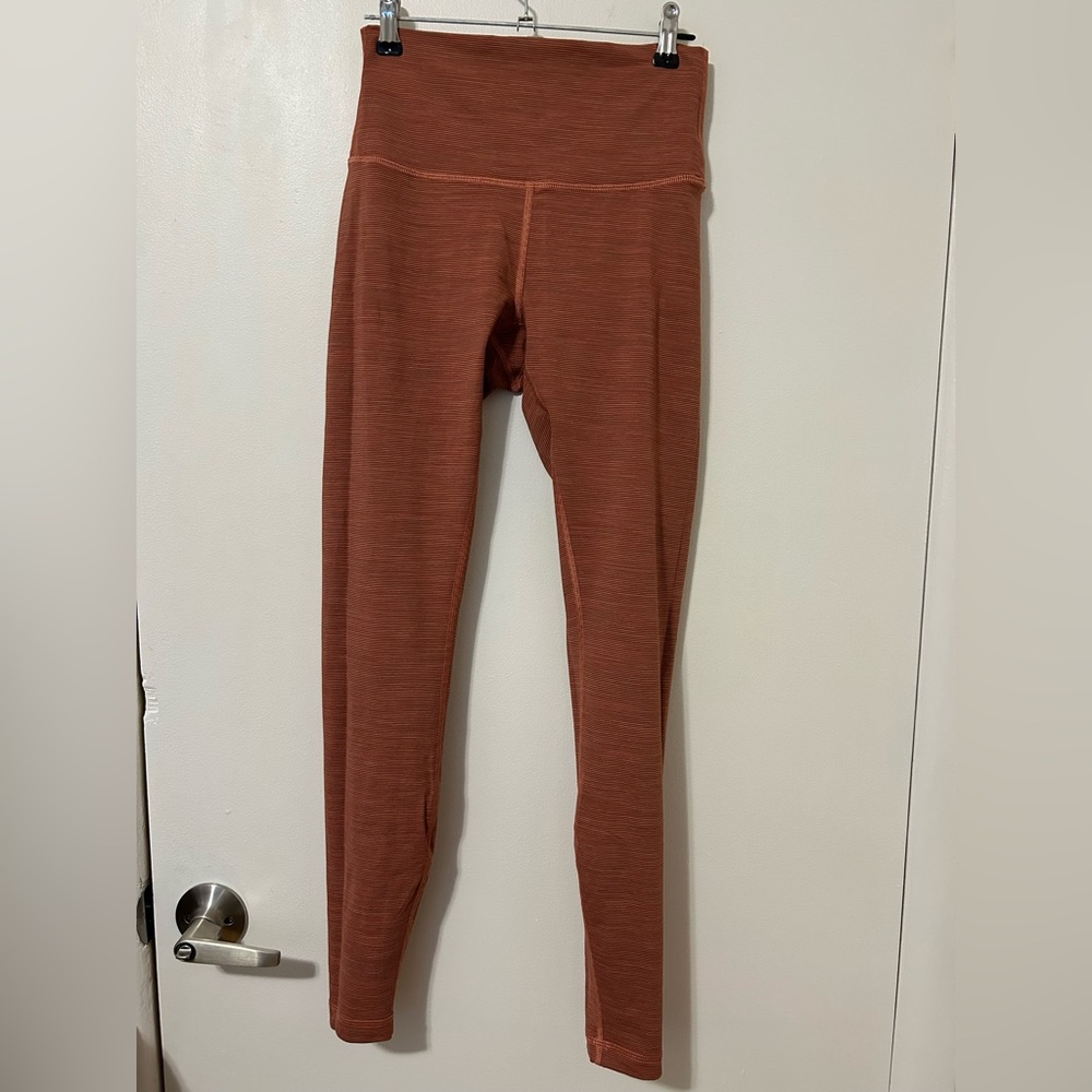 Lululemon HR Wunder Under 28”